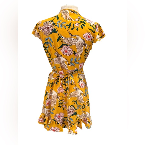 Free Generation wrap dress. - Picture 3 of 8